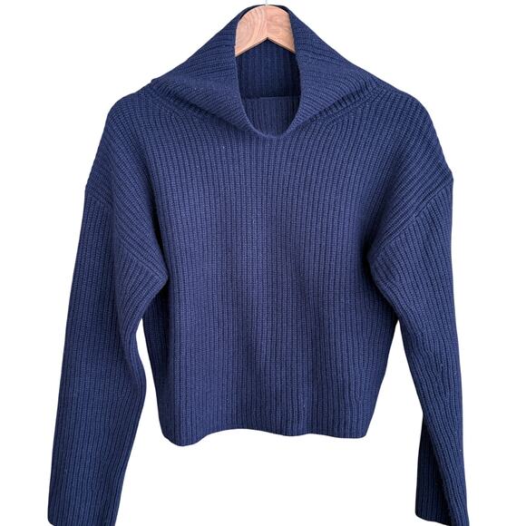 Ralph Lauren Crop Turtleneck Sweater XS Navy Blue Prep Old Money Wool Cashmere - Picture 1 of 4